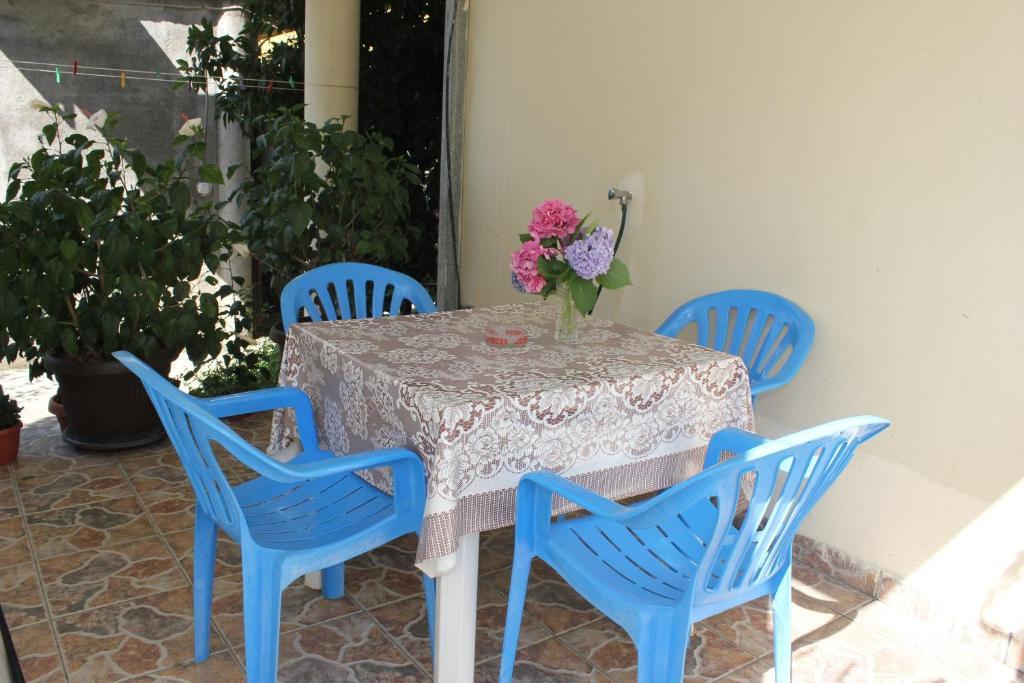 Apartments Ratkovic Tivat Rum bild