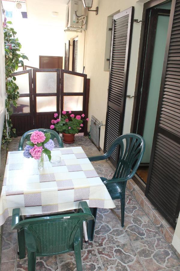 Apartments Ratkovic Tivat Rum bild